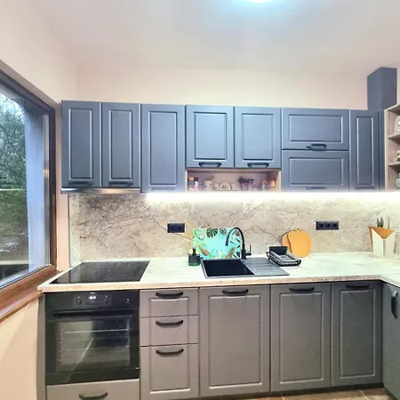 Nicky's - With Private Parking In Center * Burgas