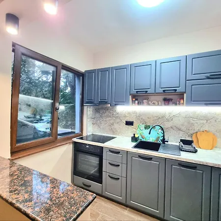 Apartment Nicky's - With Private Parking In Center *