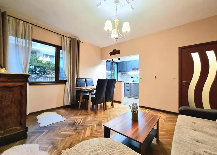 Nicky's - With Private Parking In Center * Burgas